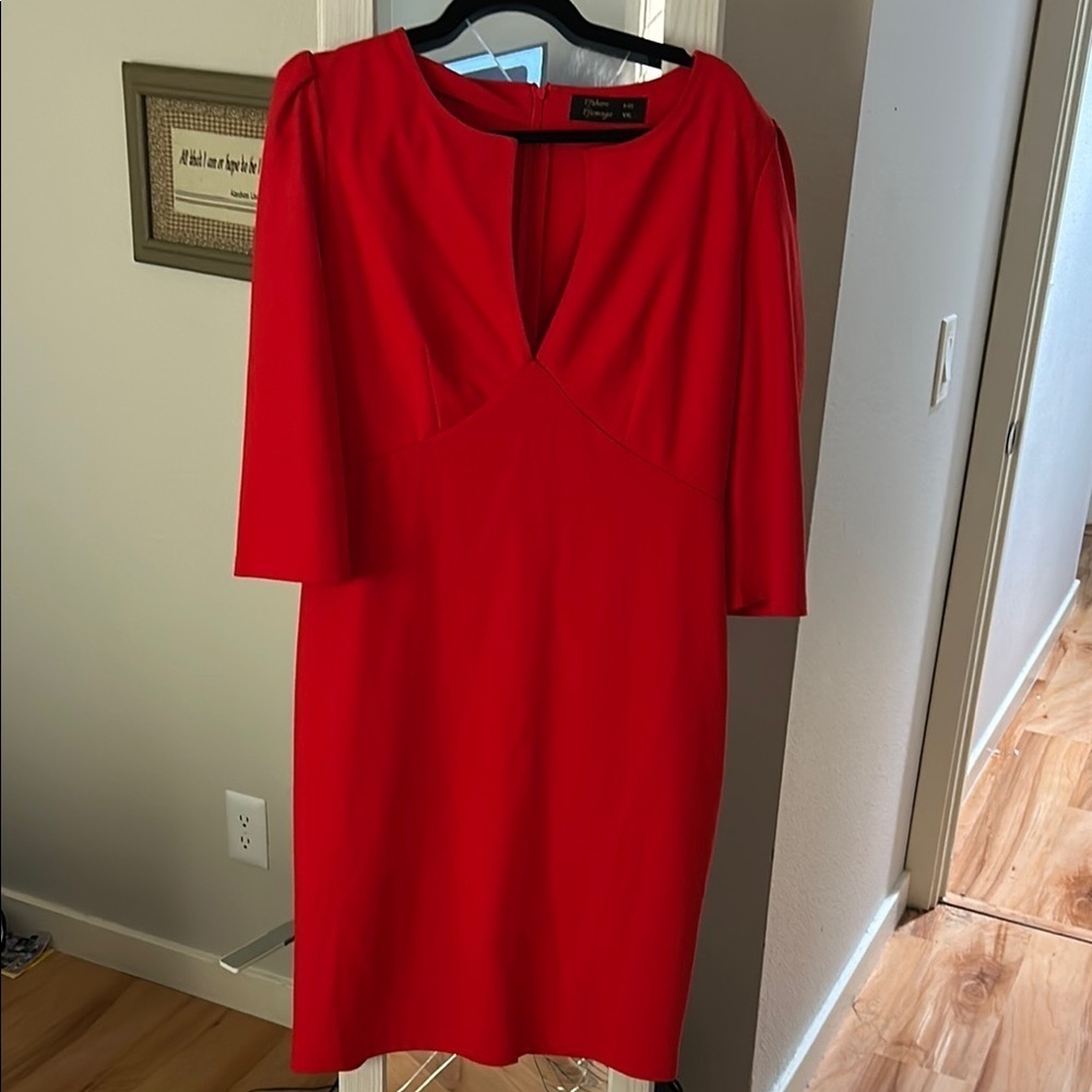 Chic Scarlet Midi Dress